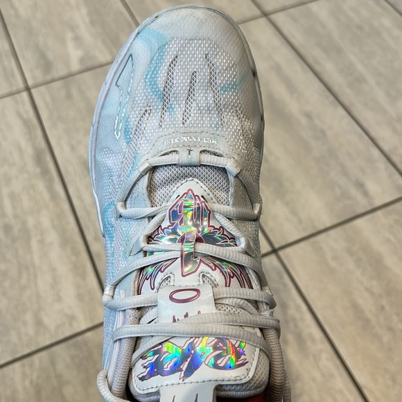 LeMelo Puma basketball shoes size 7, youth - Picture 4 of 4